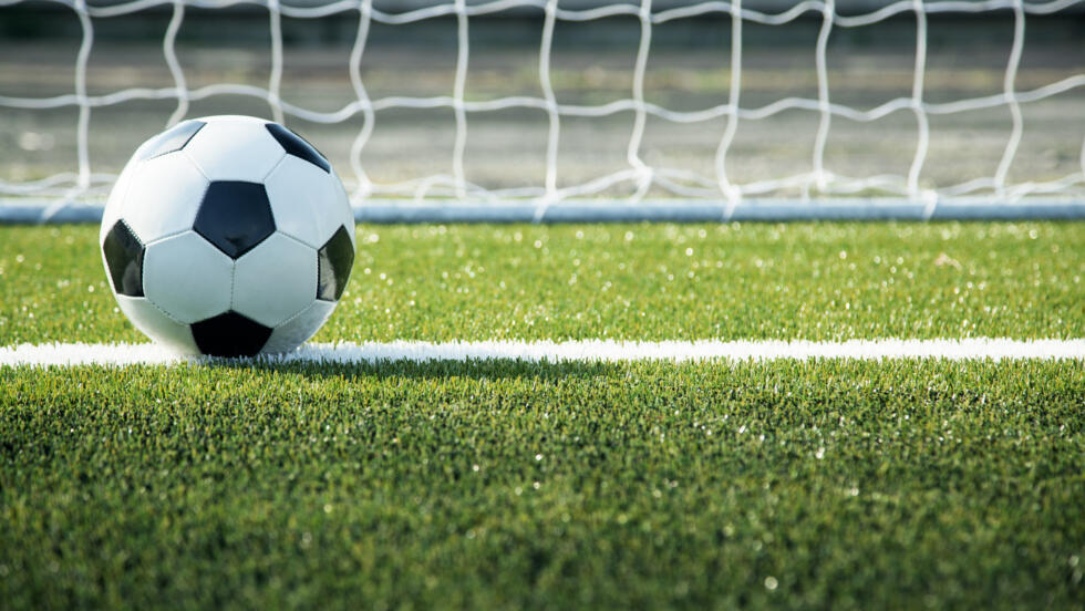 上半场太拉！唐斯14中6空砍24分8篮板3助攻